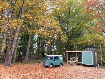Glamping Tiny House Situated in the Tennesse Woods for a Tranquil Escape near Chattanooga - Signal Mountain, Tennessee - glamping.directory