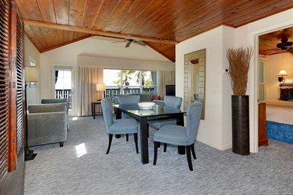 Wonderful Suite with Gorgeous Views near Clearwater, Florida - Indian Rocks Beach, Florida - glamping.directory