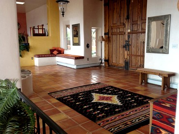 Luxury Staycation with Mountain Views near Albuquerque, New Mexico - Los Cerrillos, New Mexico - glamping.directory
