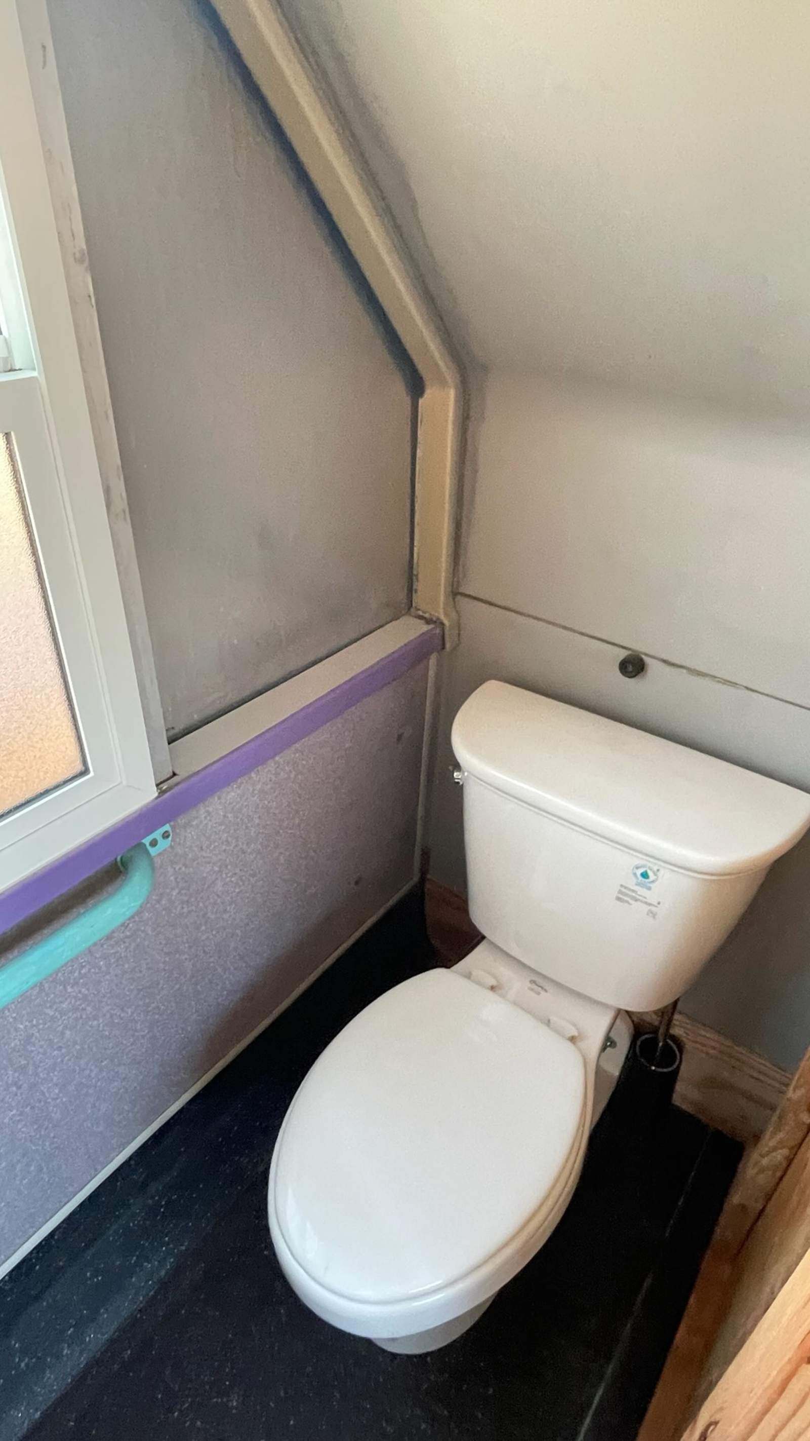 The Invisible Bus in Bombay Beach - Niland, California - glamping.directory