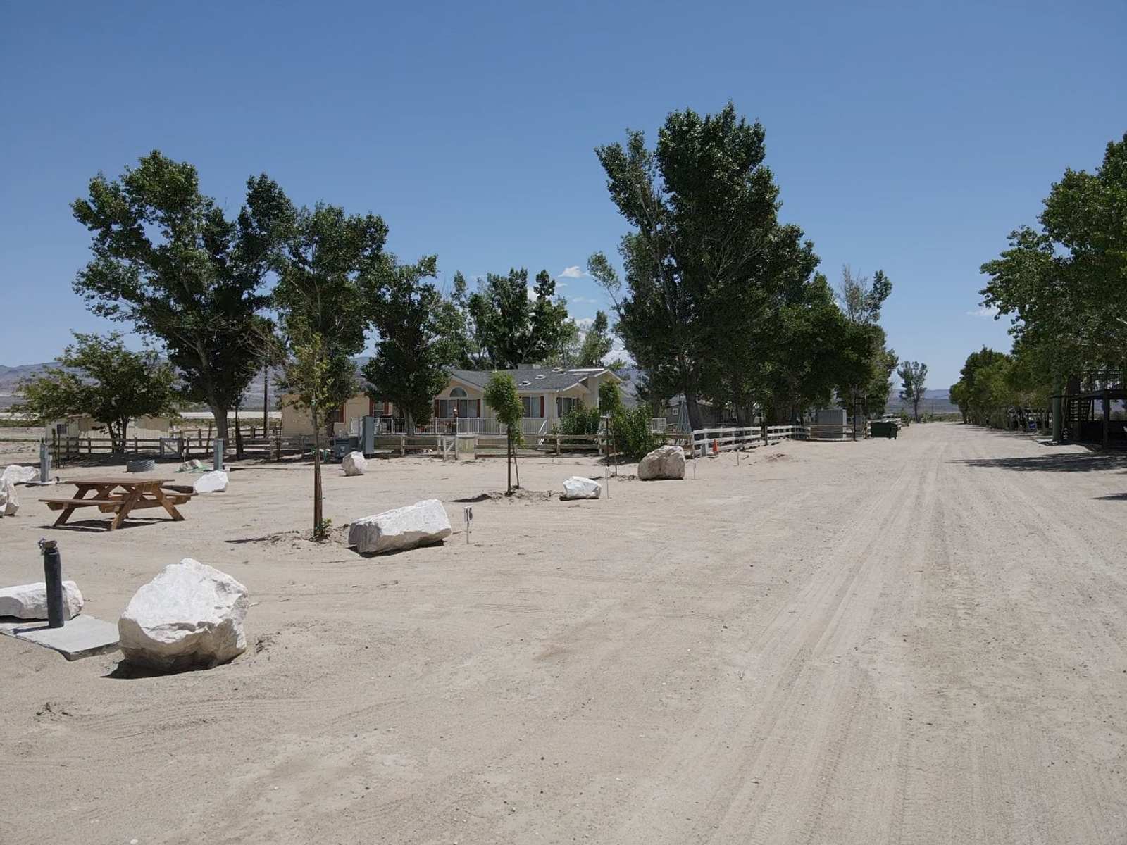 Lake Olancha RV Park Campground - Olancha, California - glamping.directory