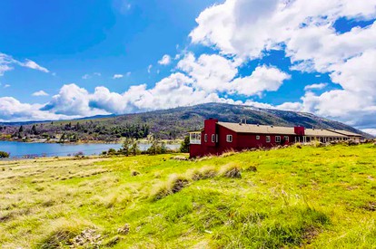 Luxury Lake Cuyamaca Suite at a Spa Lodge - Julian, California - glamping.directory