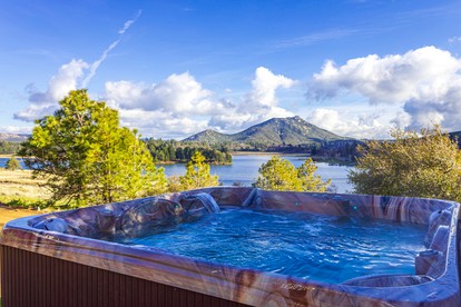 Luxury Lake Cuyamaca Suite at a Spa Lodge - glamping.directory