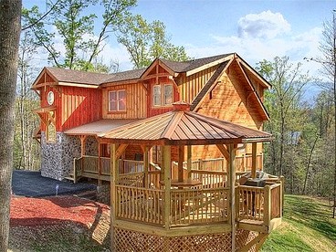 Glamping Escapes in Pet-Friendly Tennessee Cabin with Indoor Pool - glamping.directory