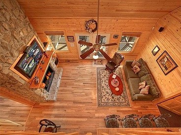 Glamping Escapes in Pet-Friendly Tennessee Cabin with Indoor Pool - Sevierville, Tennessee - glamping.directory
