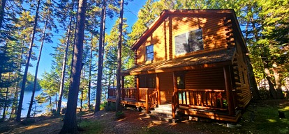Cozy Lakefront Cabin with Private Dock & Seaplane Access on Moosehead Lake, Greenville, Maine - Greenville, Maine - glamping.directory