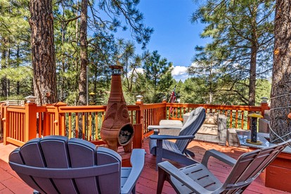 Beautiful Vacation Rental with Golf Club Fairway Views from the Spacious Deck in Flagstaff, Arizona - Flagstaff, Arizona - glamping.directory