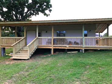 Cozy Cabin Rental on Vineyard in Allen, Oklahoma - Allen, Oklahoma - glamping.directory