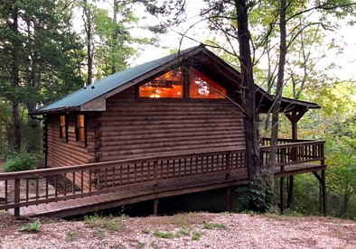 Cozy Cabin with Indoor Jacuzzi Great for Couples in Arkansas - glamping.directory