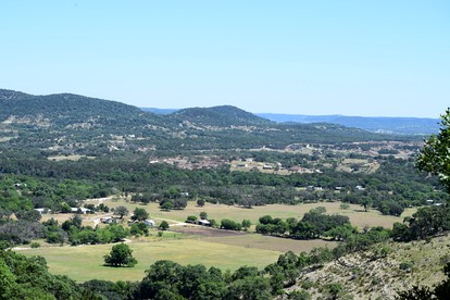 Unique Family Getaway on an Impressive Ranch near Medina in Texas Hill Country - Medina, Texas - glamping.directory