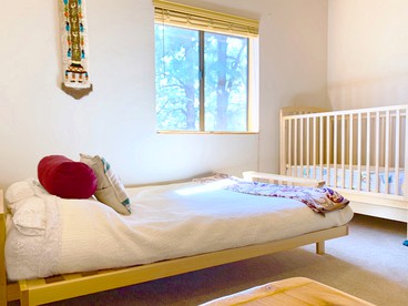 Luxury Hilltop Cabin Rental with Hot Tub Overlooking Forest in Flagstaff, Arizona - Flagstaff, Arizona - glamping.directory