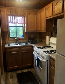 Cozy Cabin Rental near Ozark National Forest for a Relaxing Weekend Getaway in Arkansas - Harrison, Arkansas - glamping.directory