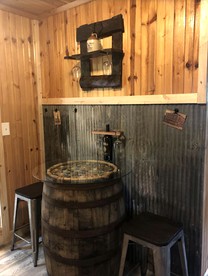 Cozy Cabin Rental near Ozark National Forest for a Relaxing Weekend Getaway in Arkansas - Harrison, Arkansas - glamping.directory