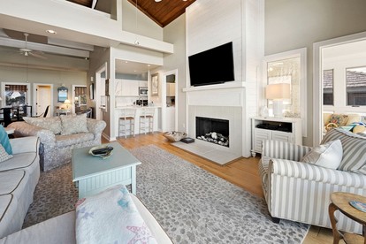 Stunning Oceanfront Villa with Gorgeous Sights in Georgetown, South Carolina - Georgetown, South Carolina - glamping.directory