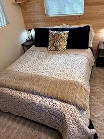 Cute Tiny House in the Woods for a Peaceful Getaway in Nature near Clark Fork, Idaho - Clark Fork, Idaho - glamping.directory