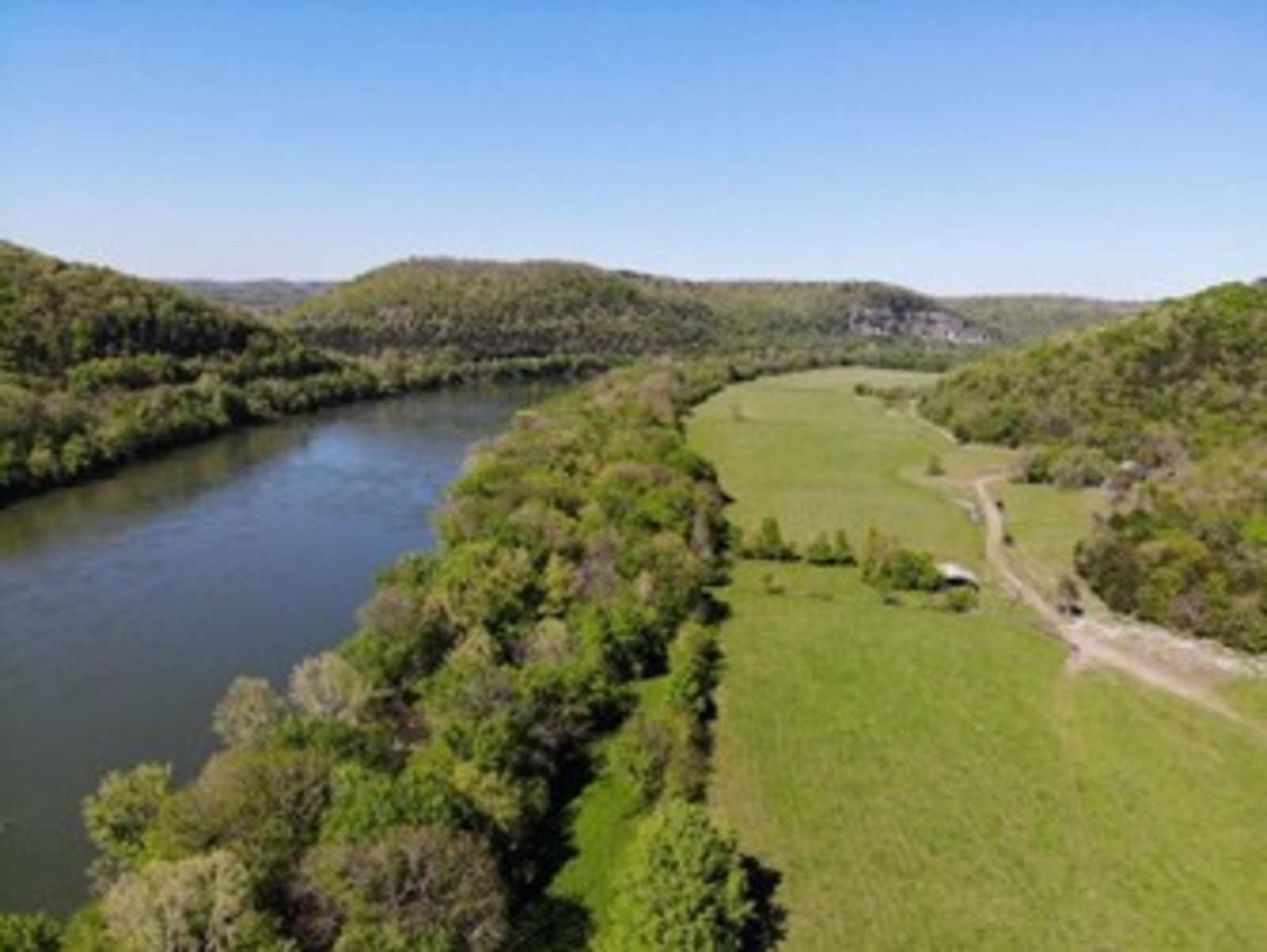 Savoy Island Ranch - glamping.directory