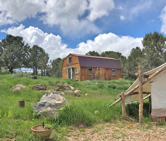 Glamping Tent Rental for Farm Stay at a Working Ranch in Carbondale near Aspen and Maroon Bells, Colorado - Carbondale, Colorado - glamping.directory