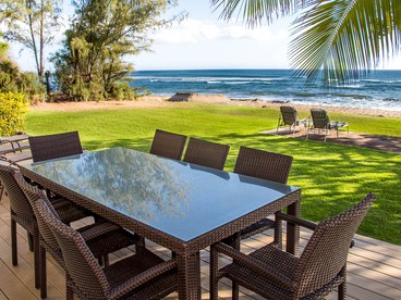 Secluded Oceanfront Villa with Spectacular Views of Kekaha Beach in Kauai, Hawaii - Kekaha, Hawaii - glamping.directory