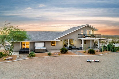 Luxury Joshua Tree Retreat with Saltwater Pool, Spa & Sky Deck Stargazing – Twentynine Palms, California - glamping.directory