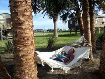Fantastic Beach Cabin Rental on Galveston Island, Texas - Galveston, Texas - glamping.directory