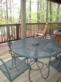 Mountain Cabin with Forest Views by South Fork Ouachita River, Arkansas - Mount Ida, Arkansas - glamping.directory