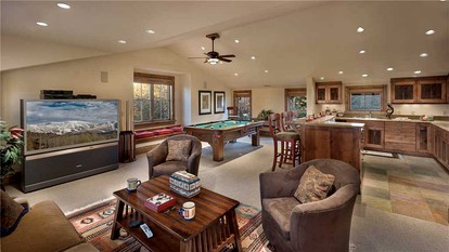Magnificent Vacation Rental on a 155-Acre Property near Stagecoach State Park, Colorado - Steamboat Springs, Colorado - glamping.directory