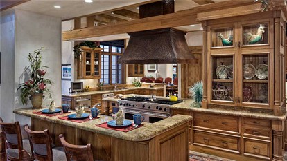 Magnificent Vacation Rental on a 155-Acre Property near Stagecoach State Park, Colorado - Steamboat Springs, Colorado - glamping.directory