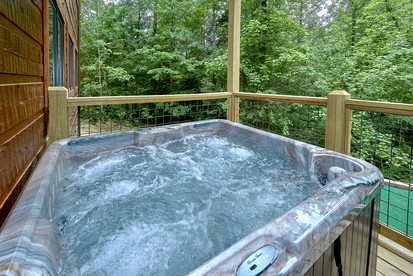 Fun-Filled Sevierville Cabin with a Pool and Mini-Golf for Family Getaways in Tennessee - Sevierville, Tennessee - glamping.directory