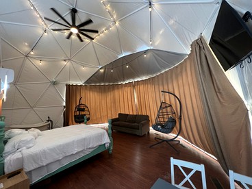 Outstanding Luminous Dome Fully Equipped with Interior Bath in South Carolina - Salem, South Carolina - glamping.directory