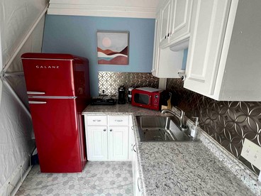 Outstanding Luminous Dome Fully Equipped with Interior Bath in South Carolina - Salem, South Carolina - glamping.directory
