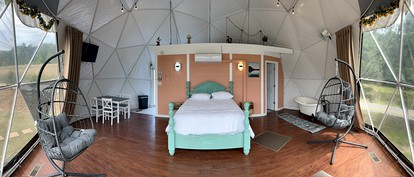 Outstanding Luminous Dome Fully Equipped with Interior Bath in South Carolina - Salem, South Carolina - glamping.directory
