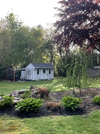 Cute Tiny House near Falmouth Heights Beach and close to Martha's Vineyard in East Falmouth, Massachusetts - East Falmouth, Massachusetts - glamping.directory