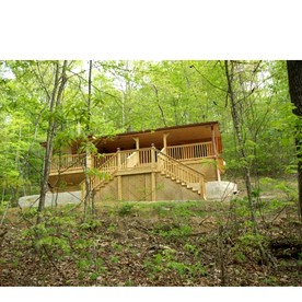 Romantic Rural Retreat with Fireplace and Private Hot Tub on 20 Acres, near Historic Hendersonville and Asheville, NC - Hendersonville, North Carolina - glamping.directory