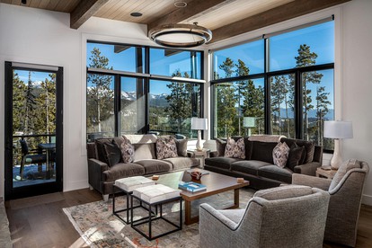 Impressive Mountain Villa with Hot-tub and Impressive Views in Big Sky, Montana - Big Sky, Montana - glamping.directory