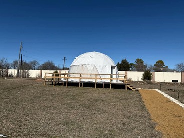 Tranquil Glamping Dome with Scenic Nature Views near Denison, Texas - Denison, Texas - glamping.directory