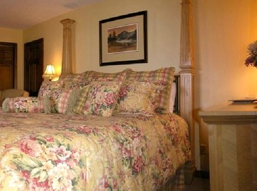 Picturesque Vacation Getaway near Pigeon Forge in Gatlinburg, Tennessee - glamping.directory