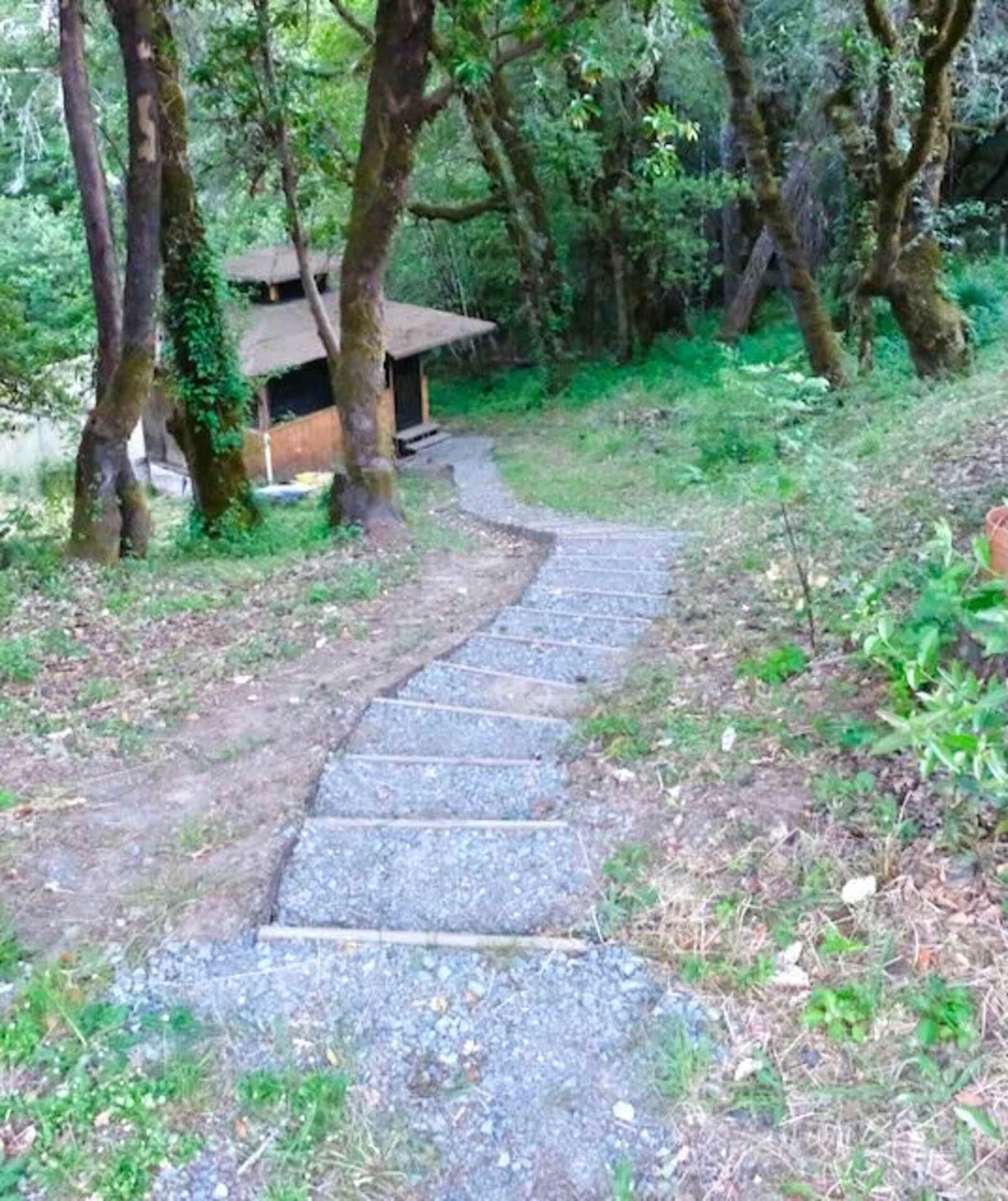 Briceland Vineyards Ranch - Garberville, California - glamping.directory