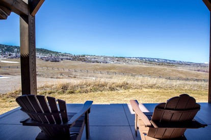 Luxury Mountain Lodge with Panoramic Views in Afton, Wyoming - Afton, Wyoming - glamping.directory