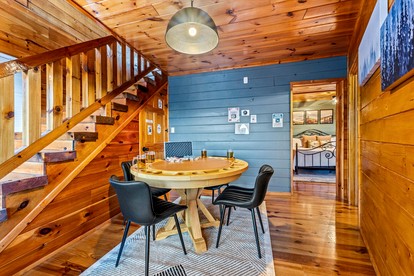 Spacious Cabin with Game Room, Hot Tub & 3 Decks Near Smoky Mountains, Sevierville, TN - Sevierville, Tennessee - glamping.directory