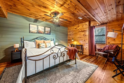 Spacious Cabin with Game Room, Hot Tub & 3 Decks Near Smoky Mountains, Sevierville, TN - Sevierville, Tennessee - glamping.directory