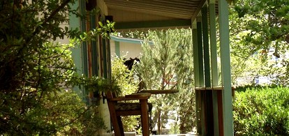 Warm and Cozy Cottage Nestled in Sierra Nevada Mountains, California - Kernville, California - glamping.directory