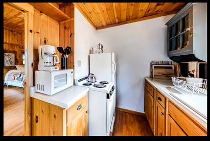 Whimsical Rustic Cabin Retreat Near Moosehead Lake, Maine - Greenville, Maine - glamping.directory