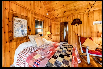 Whimsical Rustic Cabin Retreat Near Moosehead Lake, Maine - Greenville, Maine - glamping.directory