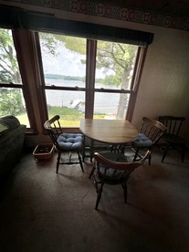 Fantastic Secluded Cottage with Lake Access in Raymond, Maine - Raymond, Maine - glamping.directory
