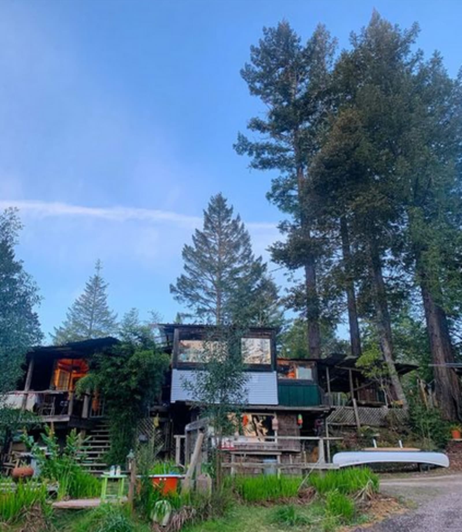 Coastal Ridge Cabin & Trailer - glamping.directory