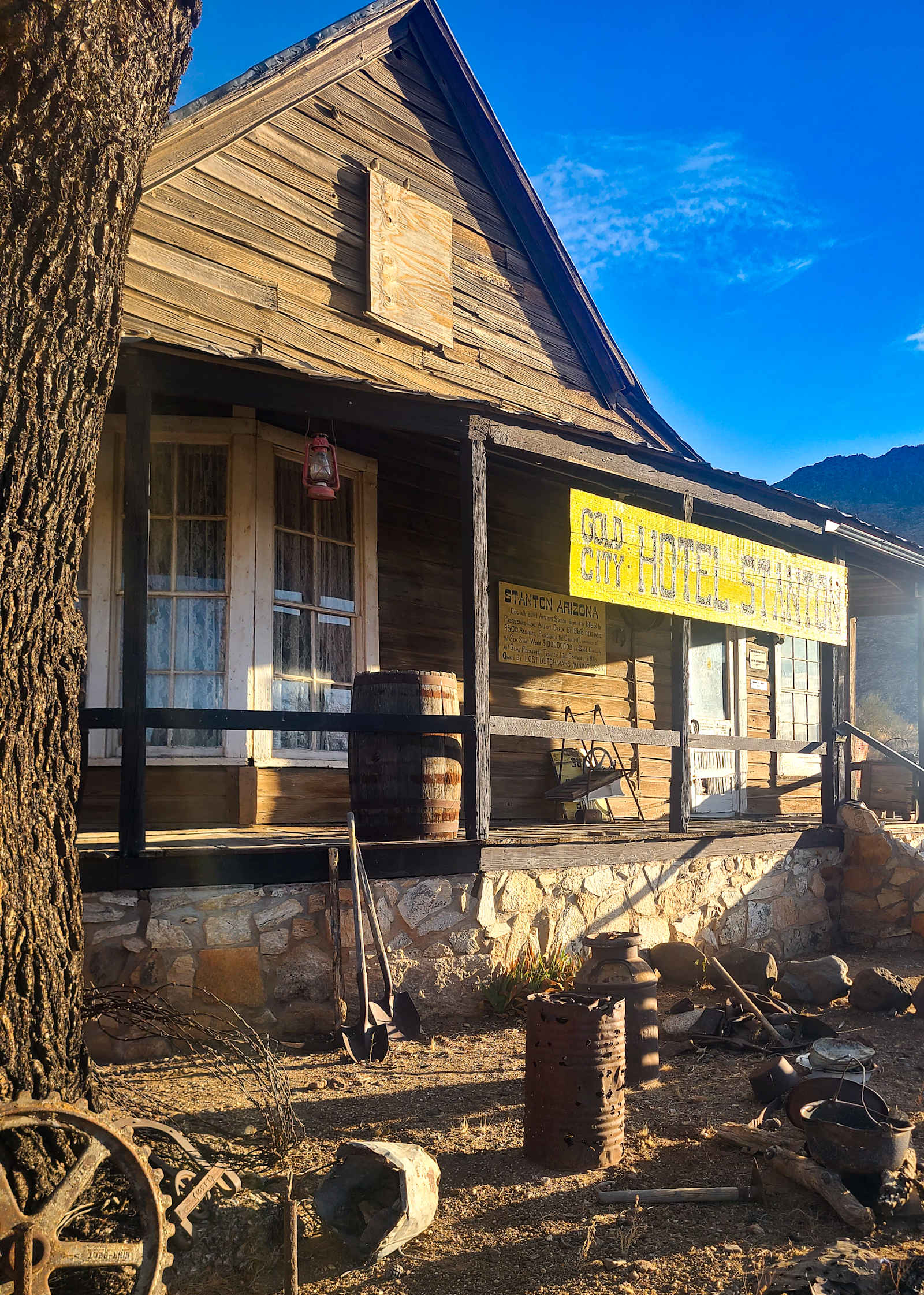 Stanton Camp -Camping & Gold Mining - Congress, Arizona - glamping.directory