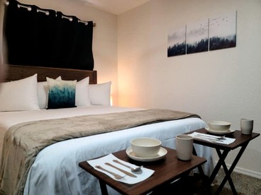 Peaceful Retreat Near Iconic Views with Night Sky Stargazing in Williams, Arizona - Williams, Arizona - glamping.directory