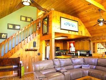 Luxury Cabin Rental for a Family Getaway in Pigeon Forge, Tennessee - Sevierville, Tennessee - glamping.directory