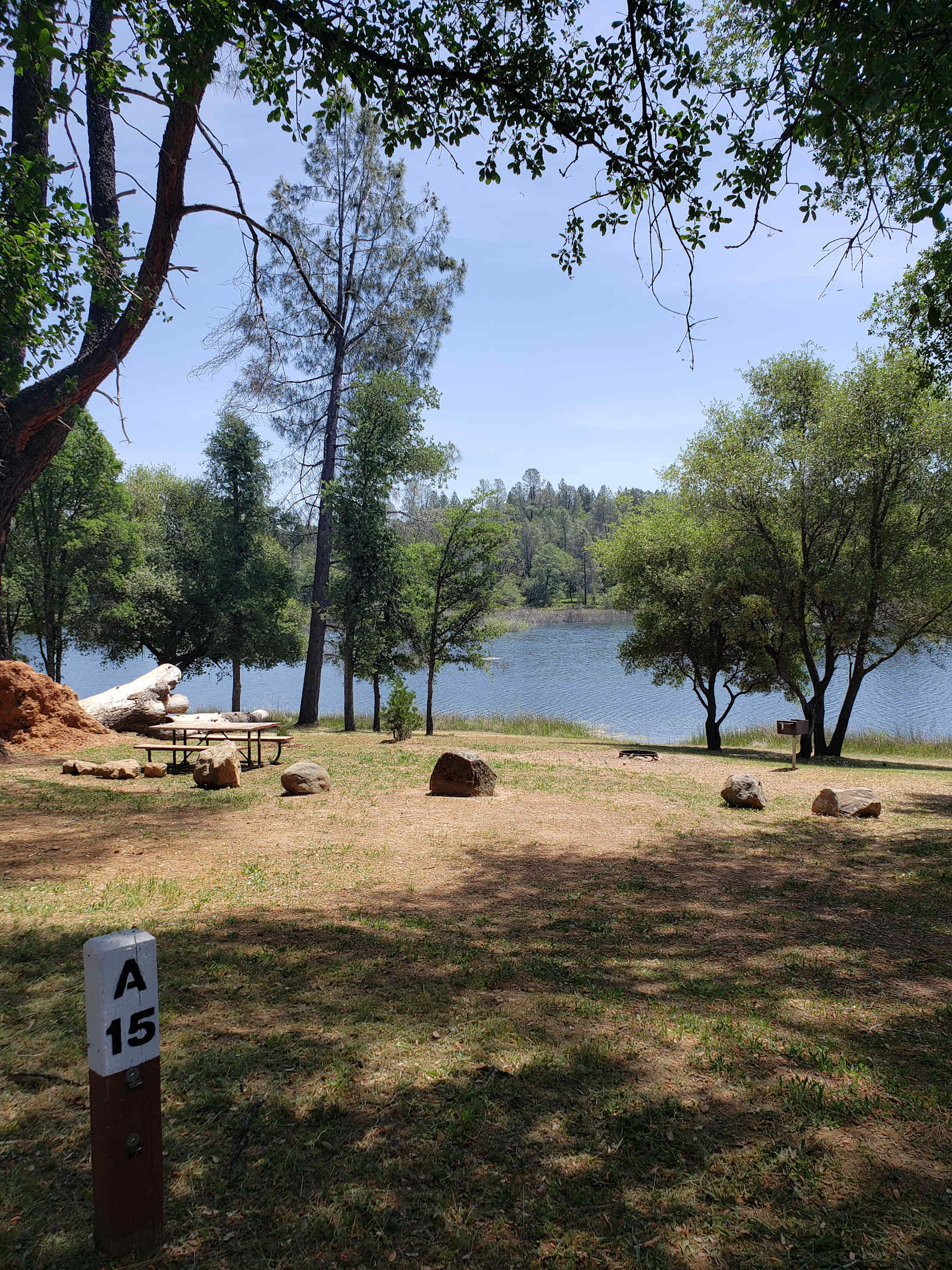 Finnon Lake Recreation Area - Placerville, California - glamping.directory