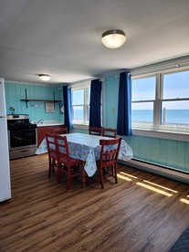 Slow Down by the Sea in a Peaceful Coastal Retreat in North Truro, Massachusetts - North Truro, Massachusetts - glamping.directory